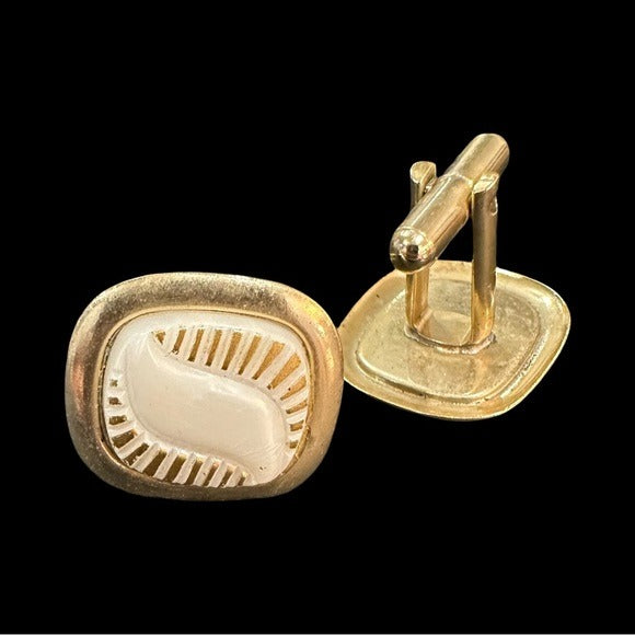 Vintage Cufflinks Gold Tone