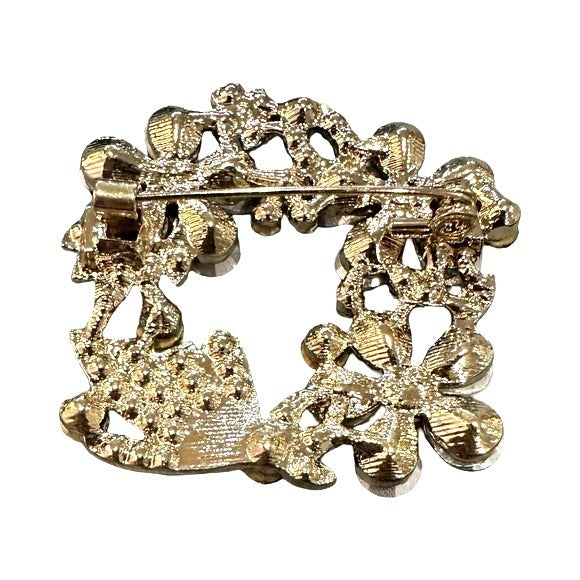 Vintage Brooch Flower Wreath