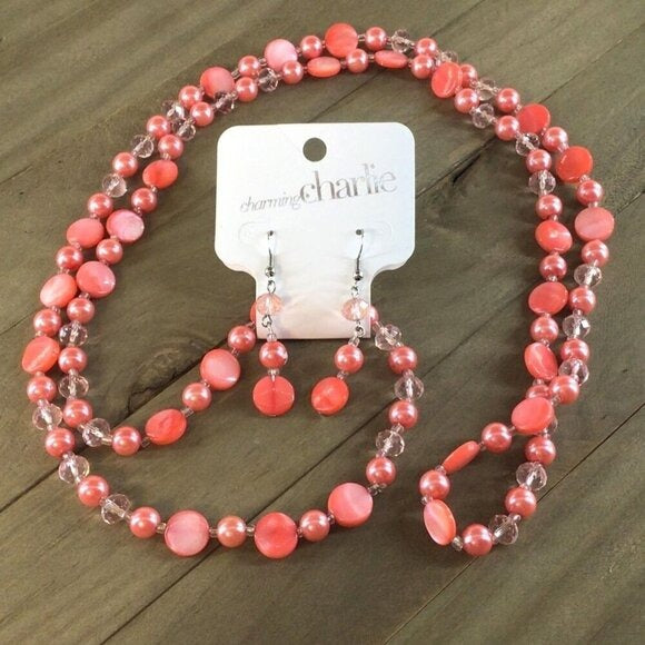Charming Charlie Necklace Set