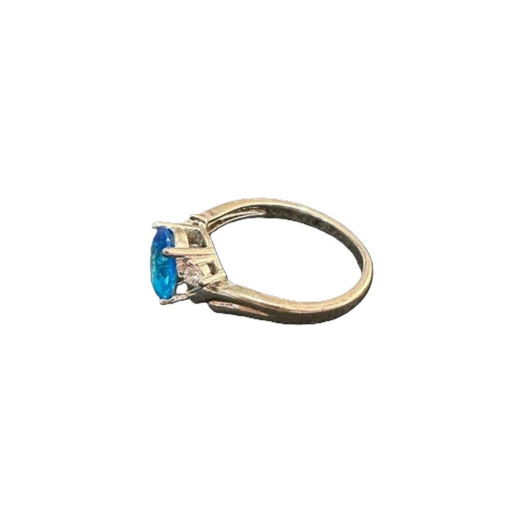 Vintage Ring Blue Center