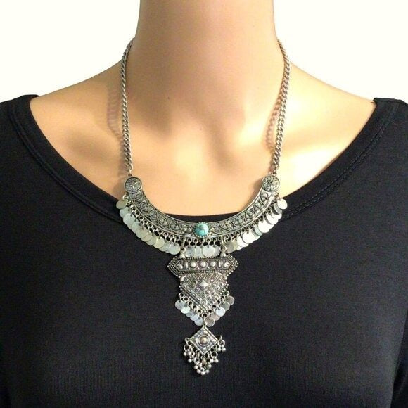 Max and Zoe Necklace Statement