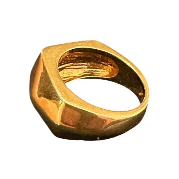 lia sophia ring back view